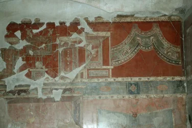 Parete nella Casa della Partizione di Legno